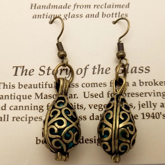 Repurposed Blue Glass Earrings: Never worn - Picture 2 of 3